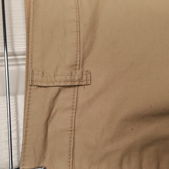 Old Navy Women's Tan High Rise Everyday Short Size 6 - Picture 4 of 10